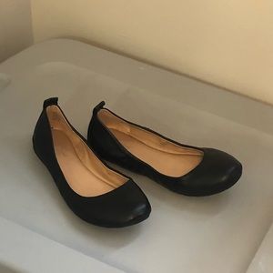 Universal Thread slip on ballet flats